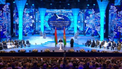 Лукашенко: мир - важнейшая ценность, в Беларуси знают его цену 