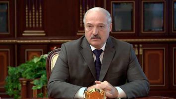 Лукашенко: вся вертикаль власти должна раз в квартал обсуждать у Президента решение главных вопросов