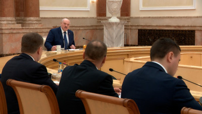 Лукашенко поручил до сентября решить все выявленные в высшем образовании проблемы