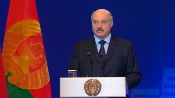 Лукашенко: Беларусь не рвется в миротворцы, но конфликт в Украине нужно ликвидировать как можно раньше