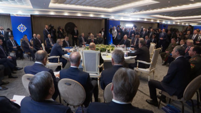 Лукашенко на саммите ОДКБ: нам всем нужен мир, война не нужна никому!