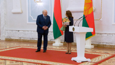 Лукашенко привел к присяге судью Конституционного Суда Светлану Любецкую