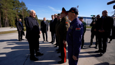 "ДОСААФ нам нужен". Лукашенко ориентирует на сохранение и развитие общества