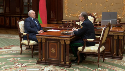 Лукашенко принял с докладом генерального прокурора
