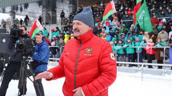 "Это мужик, молодец!" - Лукашенко о выступлении младшего сына на "Снежном снайпере"