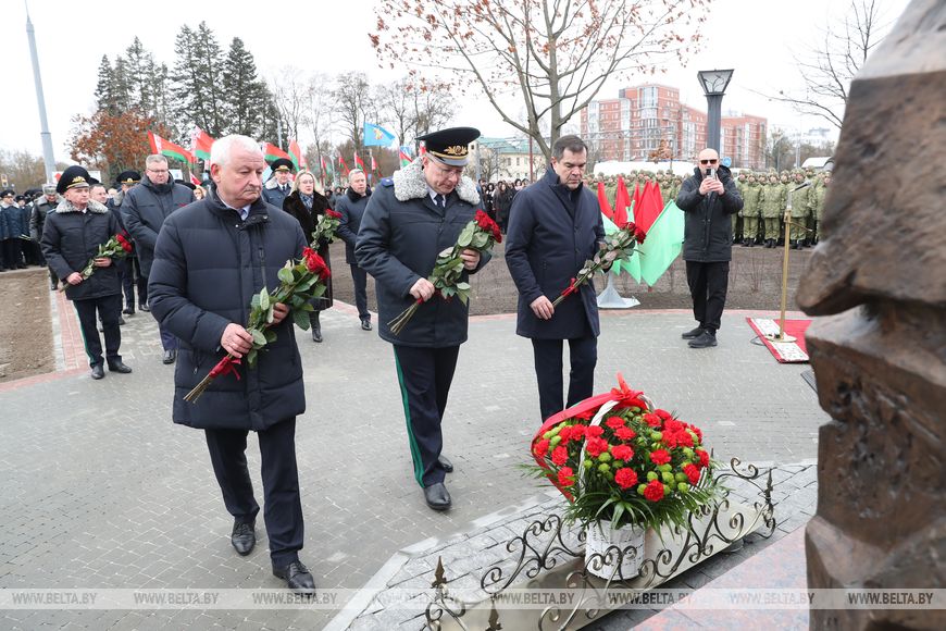 Монумент «Древо жизни» в память о жертвах геноцида белорусского народа установили в Бресте