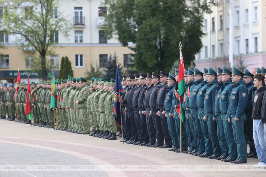 Репетиция парада в честь 80-летия Победы прошла в Бресте