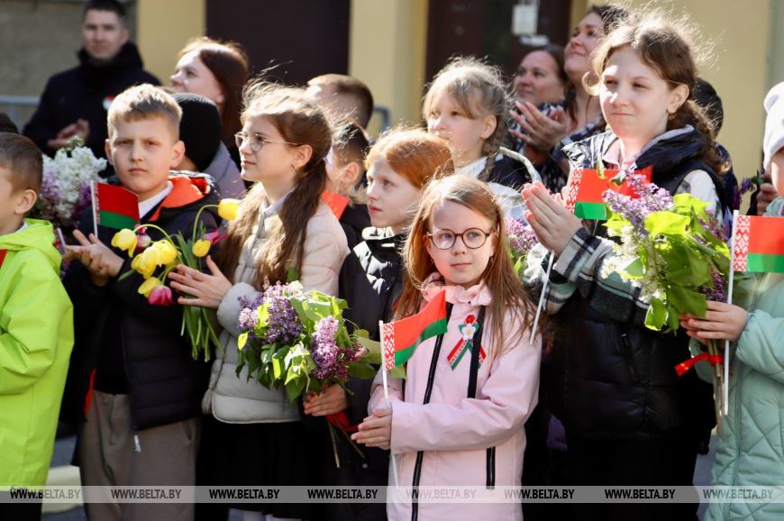 В Гродно поздравили фронтовую медсестру