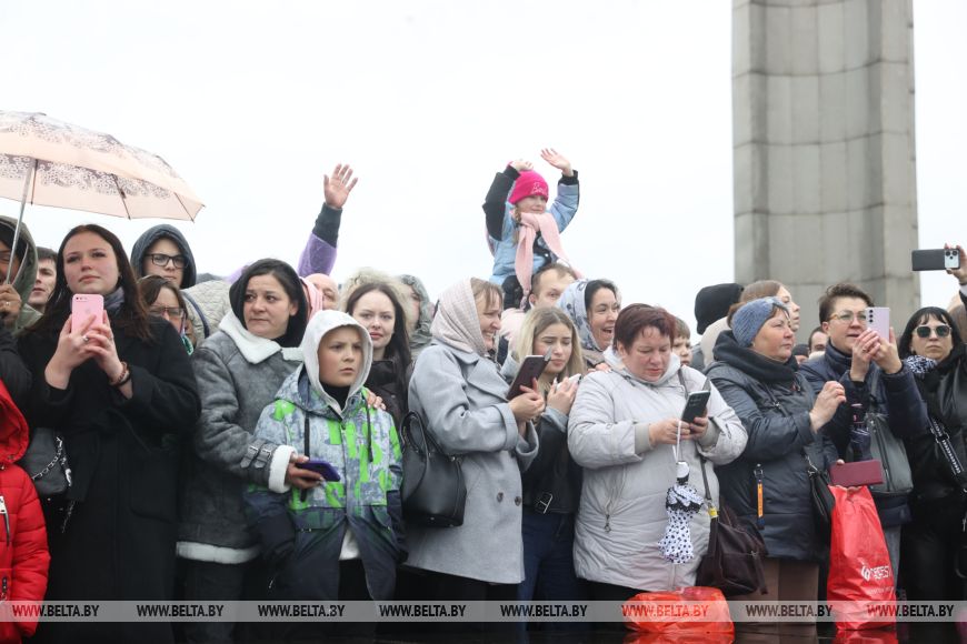 Молодое пополнение пограничников и военнослужащих внутренних войск приняли присягу в Брестской крепости