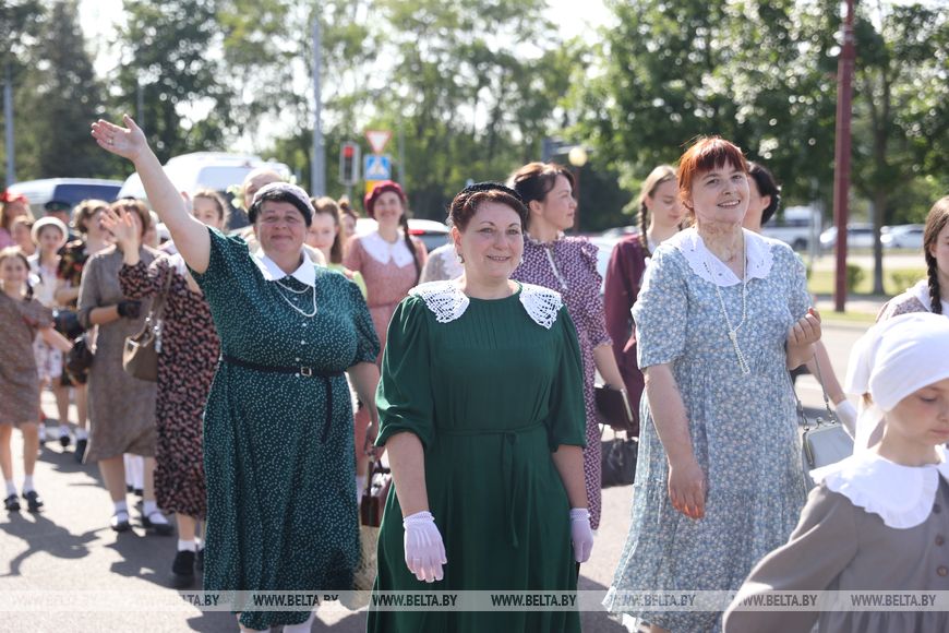 Тоже была суббота, люди отдыхали. Атмосферу последнего мирного дня 1941 года воссоздали в Бресте