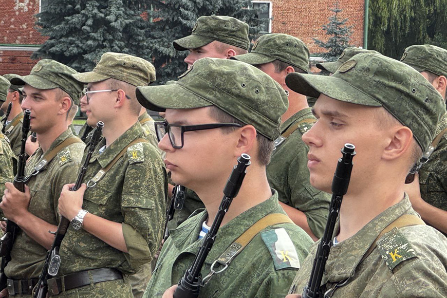 Более 120 студентов ГомГМУ приняли военную присягу в Брестской крепости