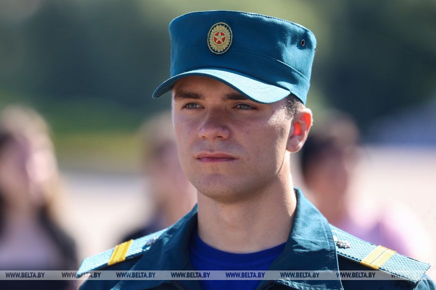 Присягу в Брестской крепости приняли 28 новобранцев МЧС