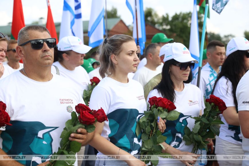 Белорусско-российский Марш Победы финишировал в Брестской крепости
