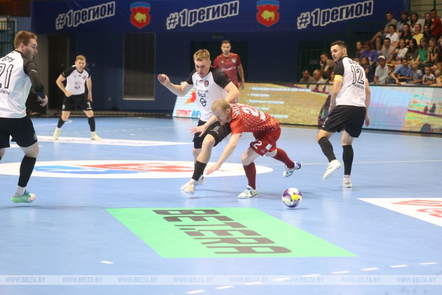 В Бресте состоялся матч-открытие чемпионата Беларуси по мини-футболу