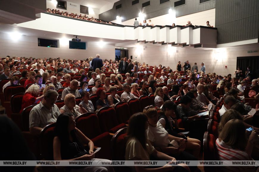 Чернецкий о Белой Веже: возможность представить миру самобытность белорусской культуры и обогатиться опытом зарубежных коллег