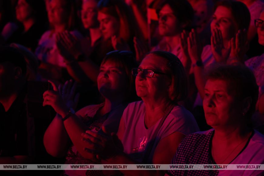 Гала-концерт «Кинотеатр «Александрия» отправился в тур по Беларуси. Первыми на выездном сеансе побывали брестчане