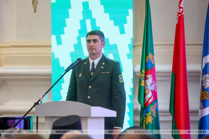 "Мы давно мечтали о такой площадке для общения". Многодетные семьи о форуме в Полоцке