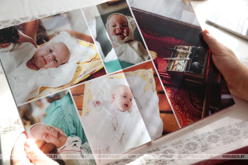 У нас целый детский садик. Как живет семья, в которой родились тройняшки-близнецы