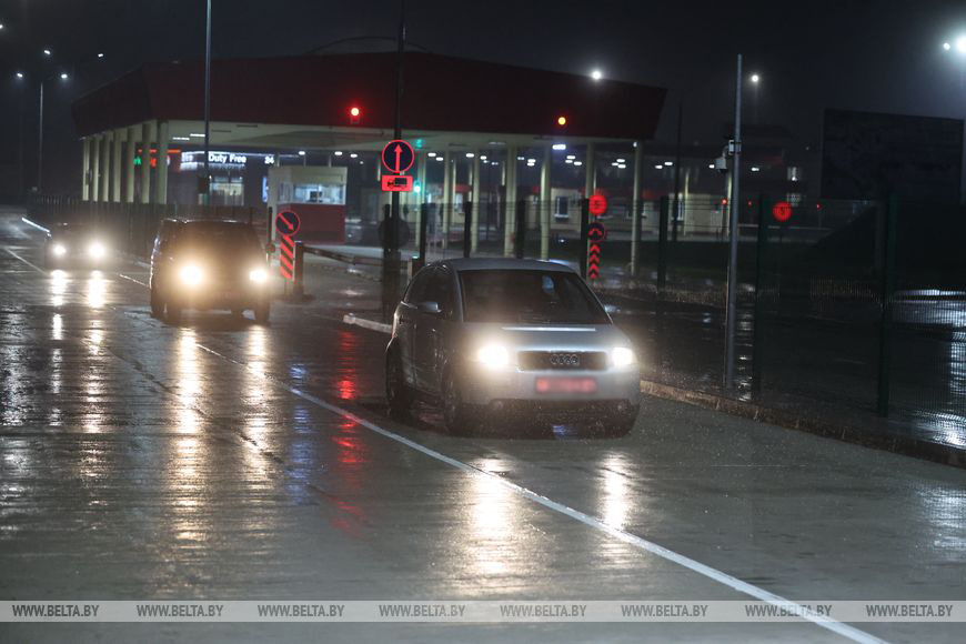 Сегодня ночью открылись два пункта пропуска