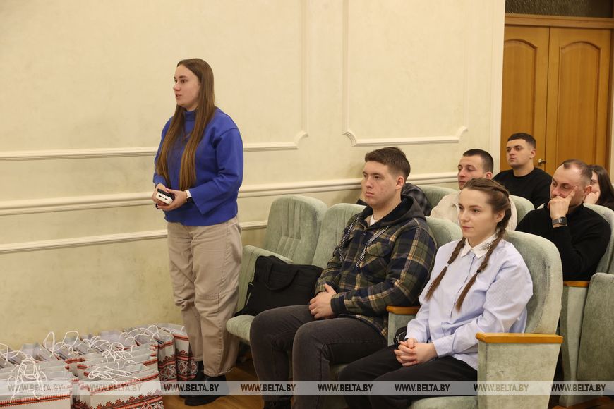 Как закрепляют молодых специалистов в Столинском районе