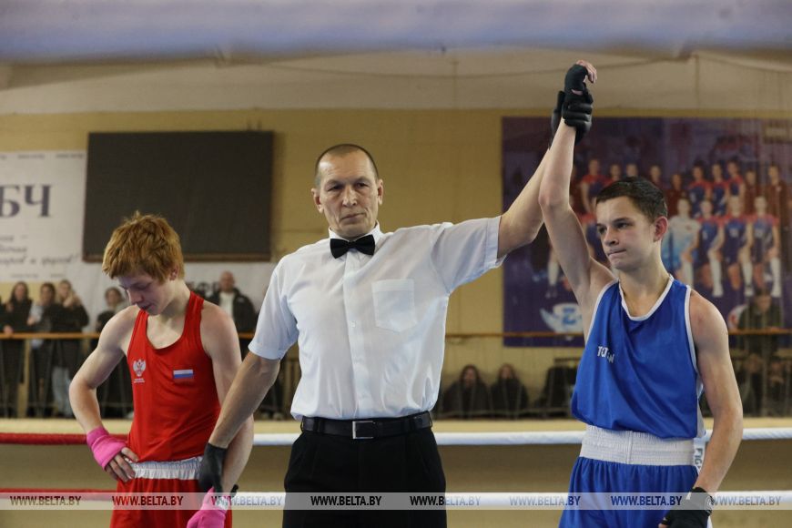 В Бресте проходит матчевая встреча по боксу между командами Брестской и Брянской областей