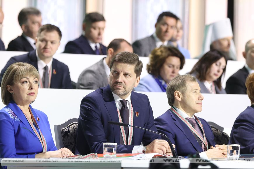 Лукашенко подвел итоги ВНС: принятая программа - проект модернизации и обновления всех сфер жизни