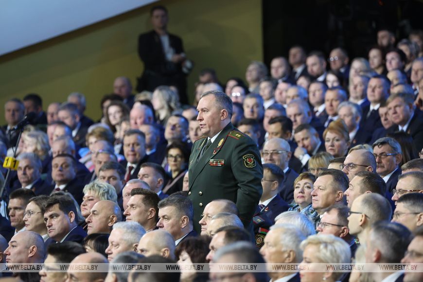 Лукашенко подвел итоги ВНС: принятая программа - проект модернизации и обновления всех сфер жизни