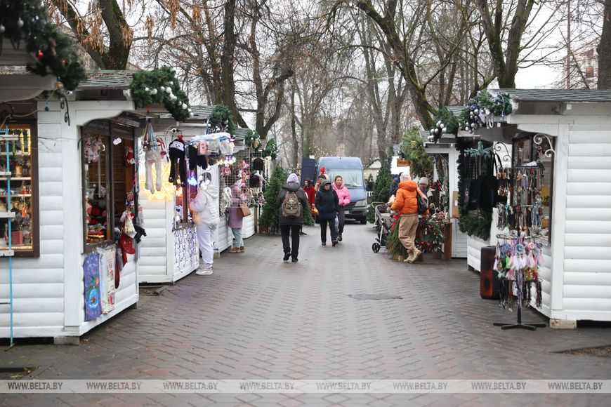 Предновогодние ярмарки открылись в Бресте