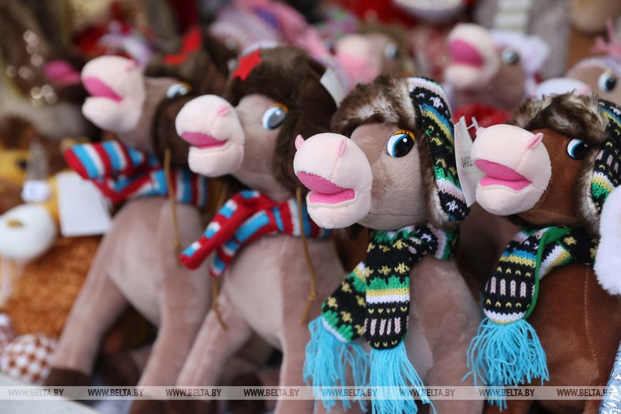 Предновогодние ярмарки открылись в Бресте