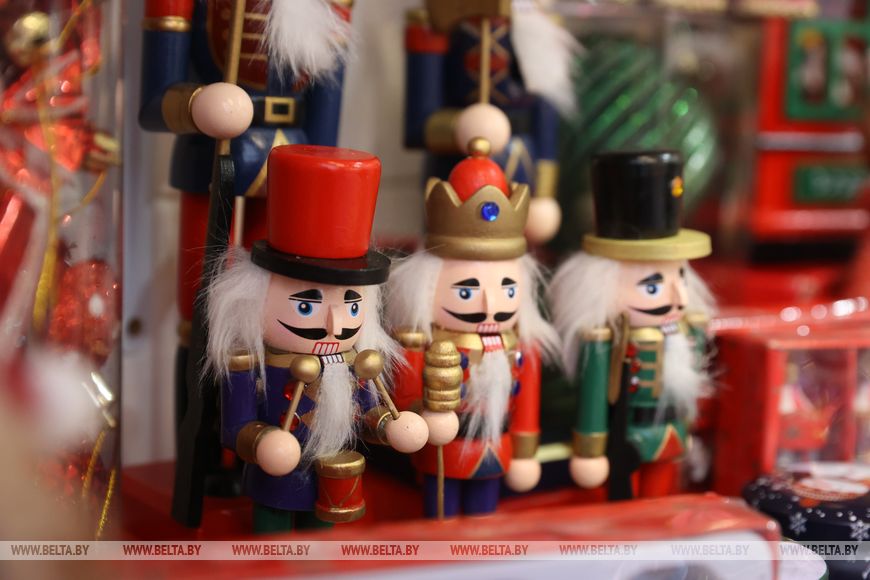 Предновогодние ярмарки открылись в Бресте