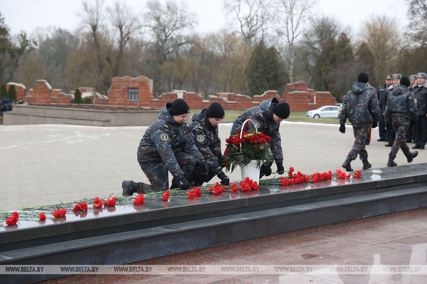 Более 500 учащихся произнесли в Брестской крепости клятву воспитанников военно-патриотических клубов