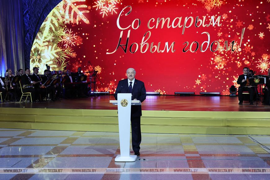 Вот такими должны быть всегда. Лукашенко подчеркнул единство белорусов при устранении последствий снегопадов