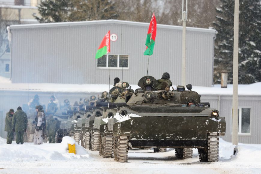 Лукашенко проводит внезапную проверку готовности в Вооруженных Силах. Рассказываем, как это работает