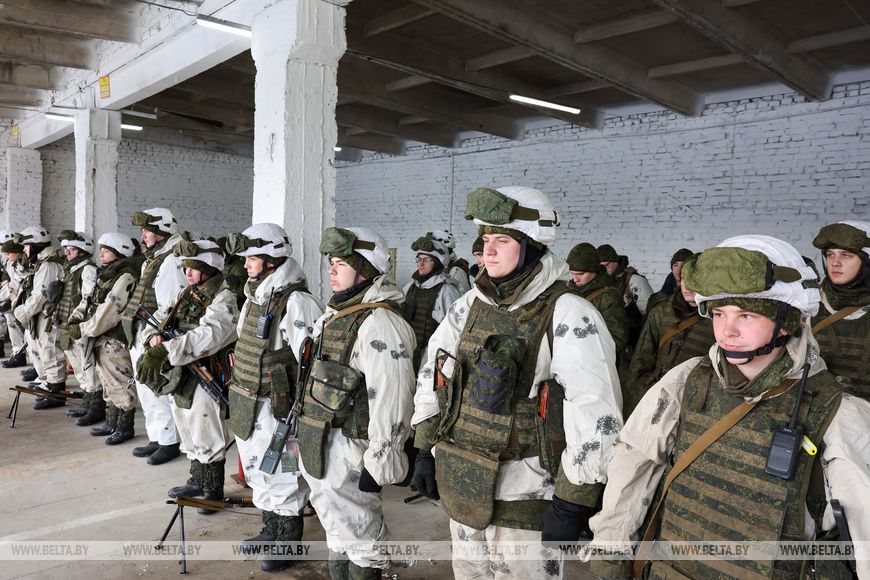 Лукашенко проводит внезапную проверку готовности в Вооруженных Силах. Рассказываем, как это работает