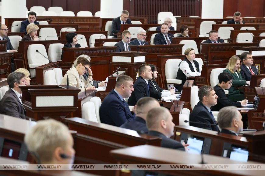 В Беларуси хотят разрешить свободное использование музыкальных произведений на телевидении. Но есть условие