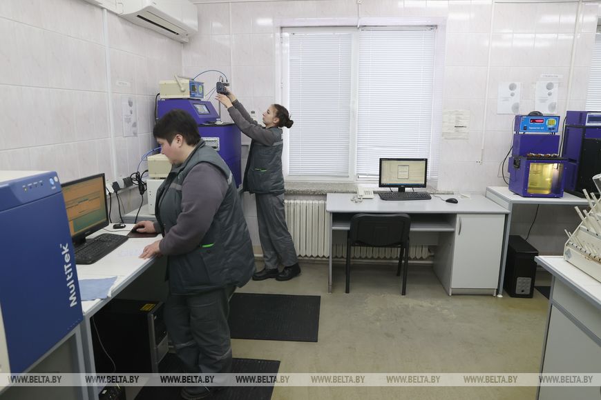 Может ли топливо замерзнуть в баке при аномальных морозах? Рассказали в «Белоруснефти»