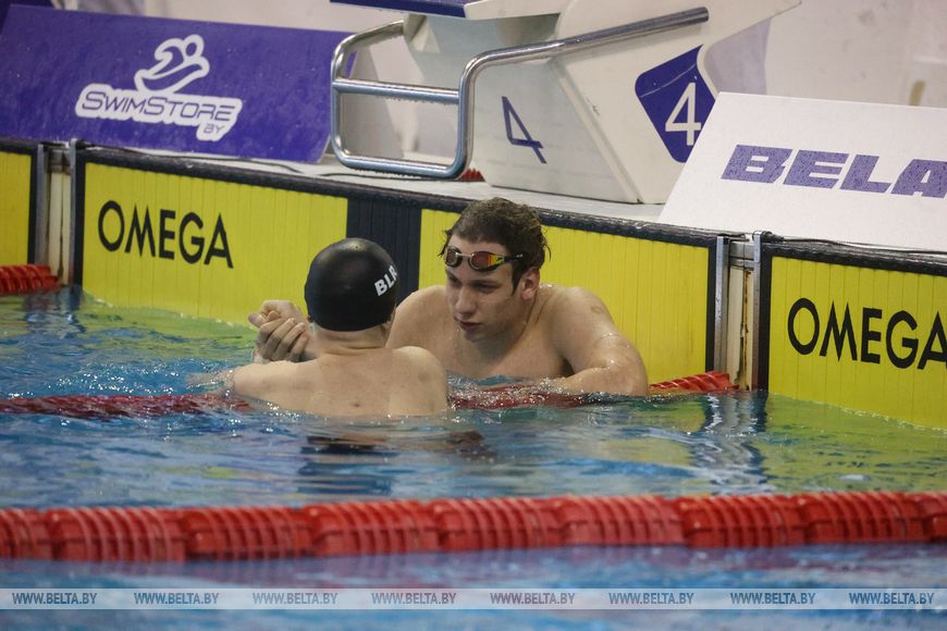 Открытое первенство Беларуси по плаванию среди юниоров проходит в Бресте