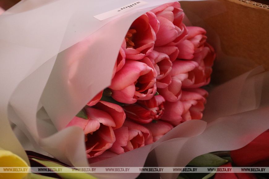 В Коссовском дворце наградили победительниц конкурса «Женщина года» Брестской области