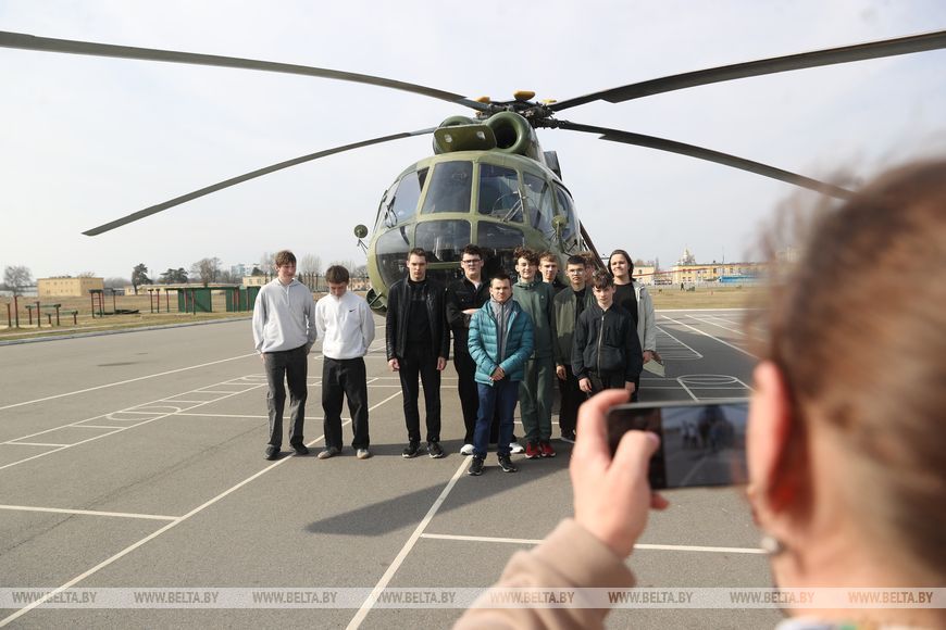 Помогает ли увлечение гаджетами в подготовке операторов БПЛА? Командир 38-й бригады о талантах новобранцев