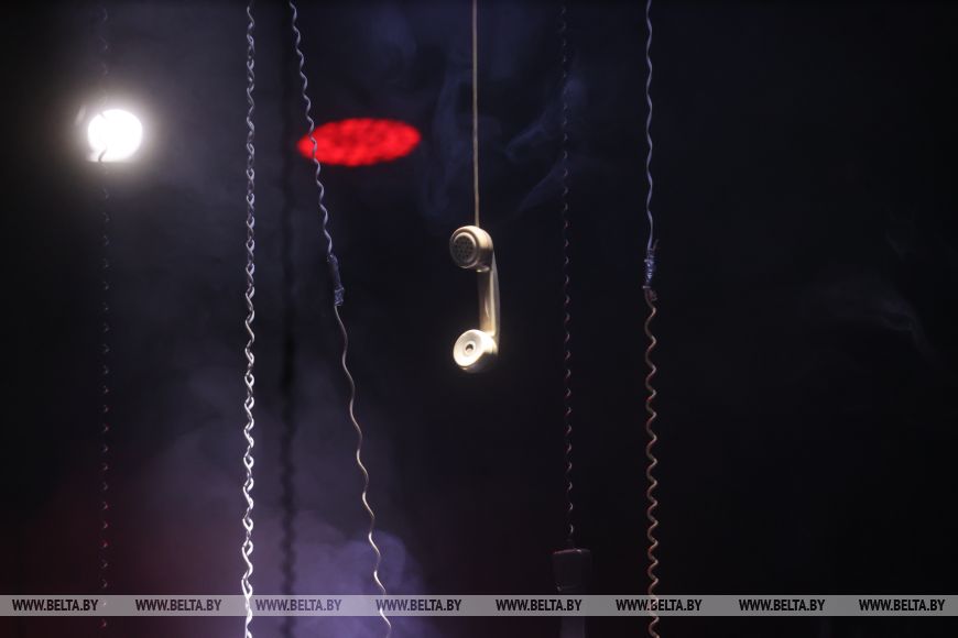 Брестский академический театр драмы представил премьеру Мудромер