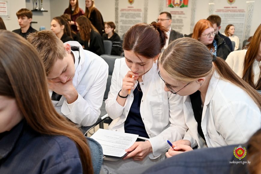 Холодный ум и выдержка. Лучшего судмедэксперта и эксперта-криминалиста определили в Гомеле