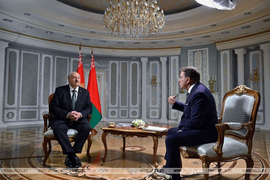 Лукашенко ответил на вопрос, кто будет руководить страной после него