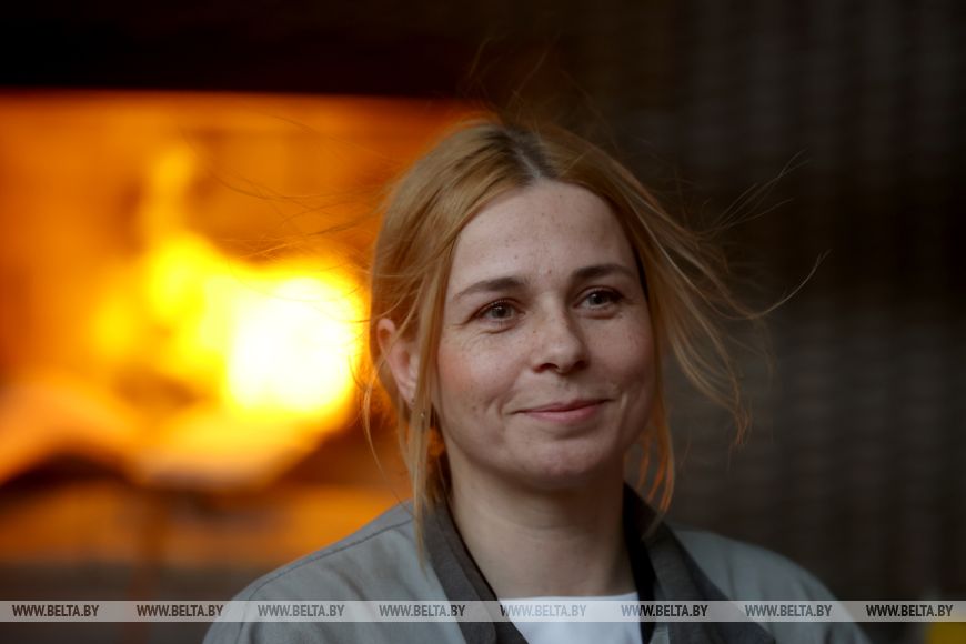 как хрупкая женщина из