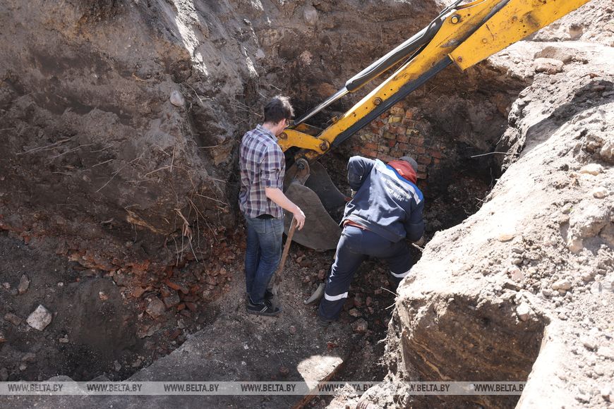 На территории