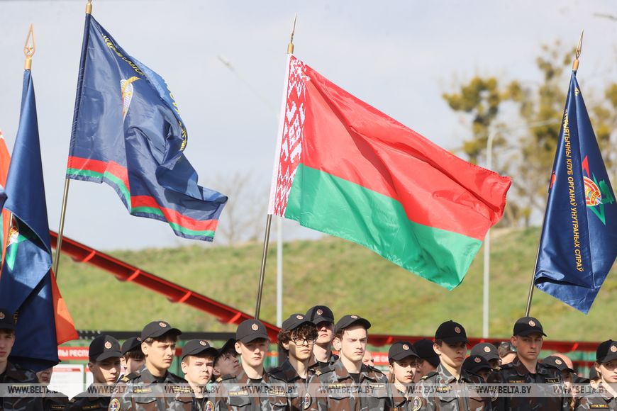 Воспитанники ВПК соревновались на смотре конкурсе в Бресте