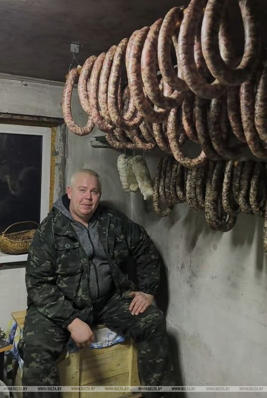 Как дипломированный юрист уехал в деревню и стал популярным сельским блогером