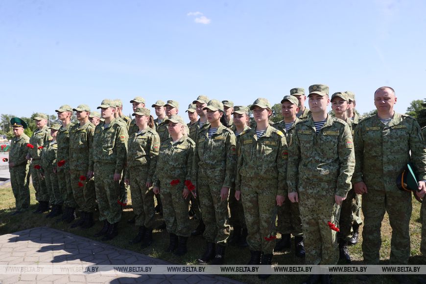 Обновленный памятник легендарному пограничнику Варламу Кублашвили открыли в Бресте
