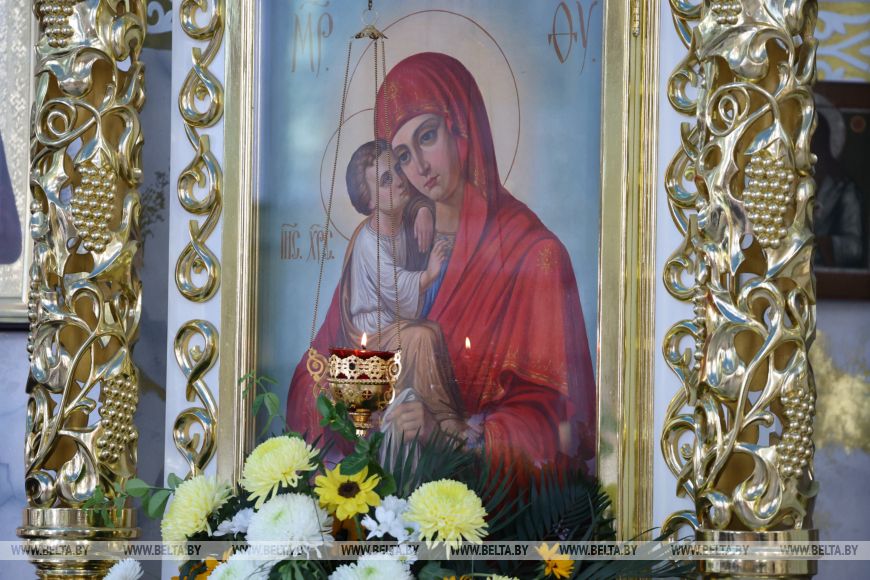 В Бресте патриарху служит сонм архиереев Белорусской православной церкви