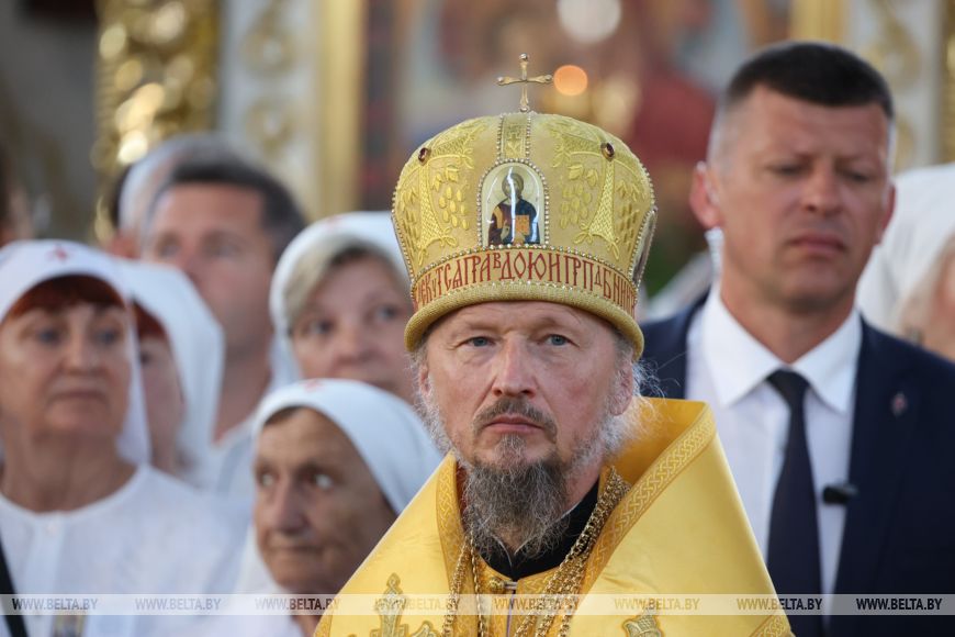 В Бресте патриарху служит сонм архиереев Белорусской православной церкви
