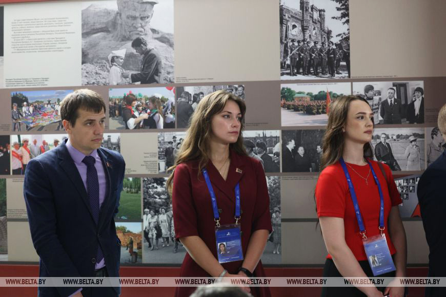 В Бресте презентовали книгу Дорога к маю 1945. Нам нужна одна Победа
